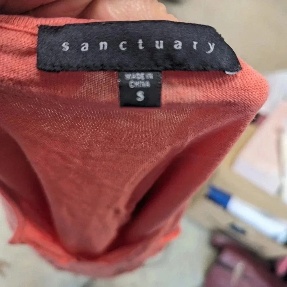 Sanctuary Top - Small - Picture 3 of 11